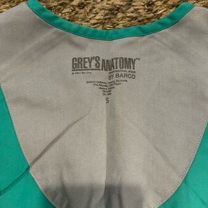 Grey’s Anatomy women’s scrub set